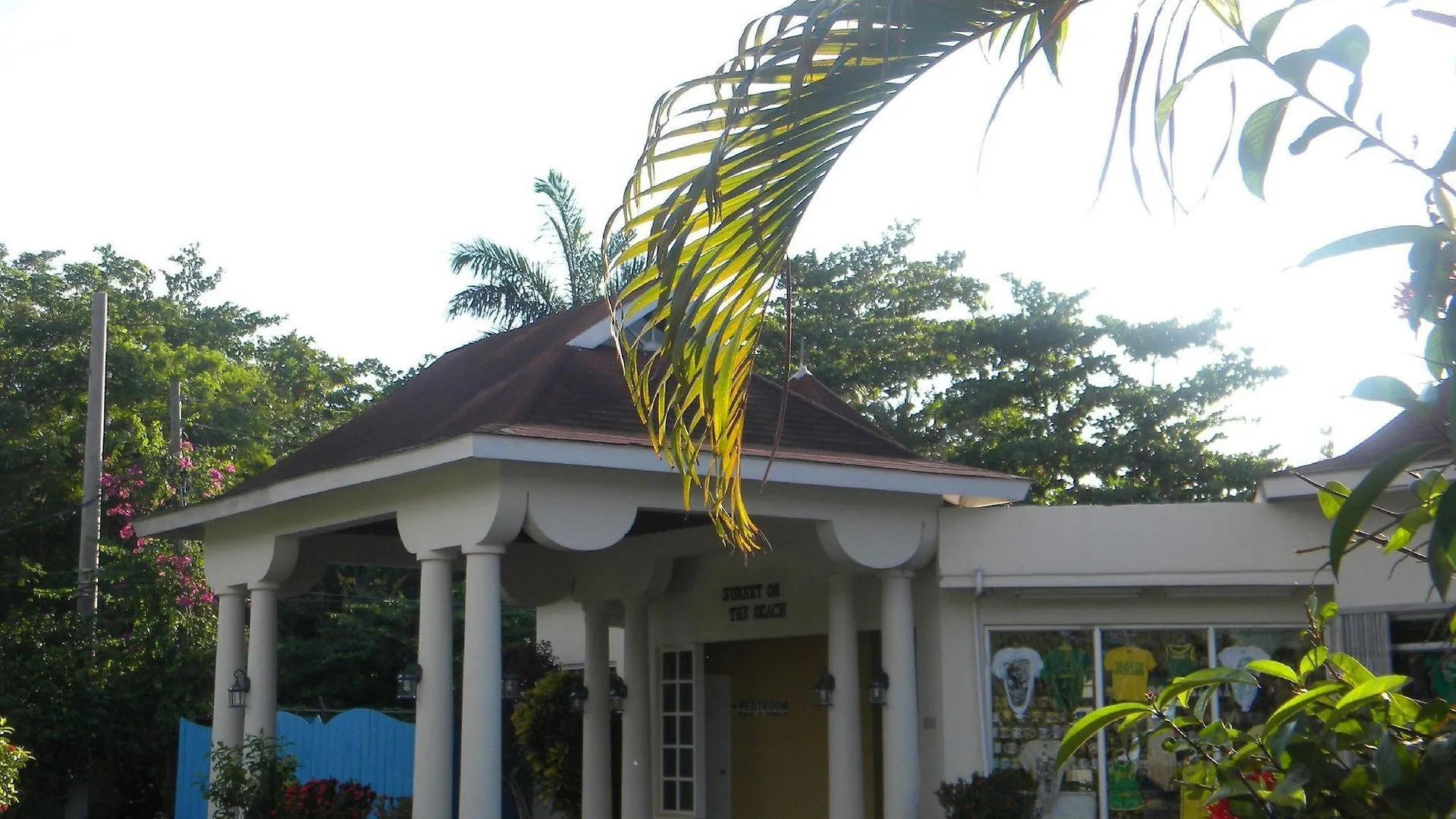 Hotel Coral Seas Beach Negril