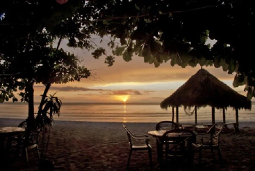 Coral Seas Beach Negril Hotel