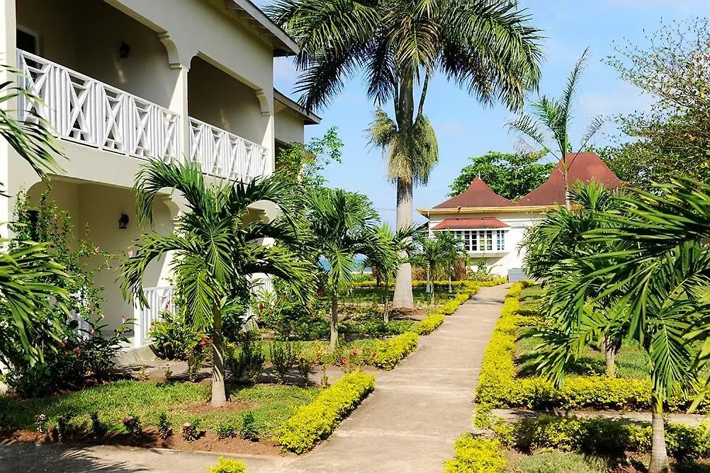 Hotel Coral Seas Beach Negril